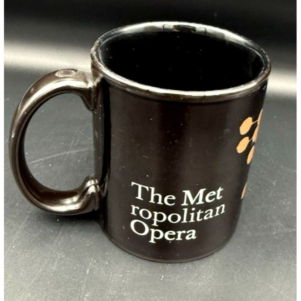 METROPOLITAN OPERA COFFEE MUG